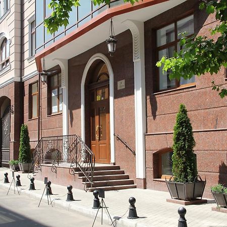 Apartment In Center Of Odessa Екстериор снимка